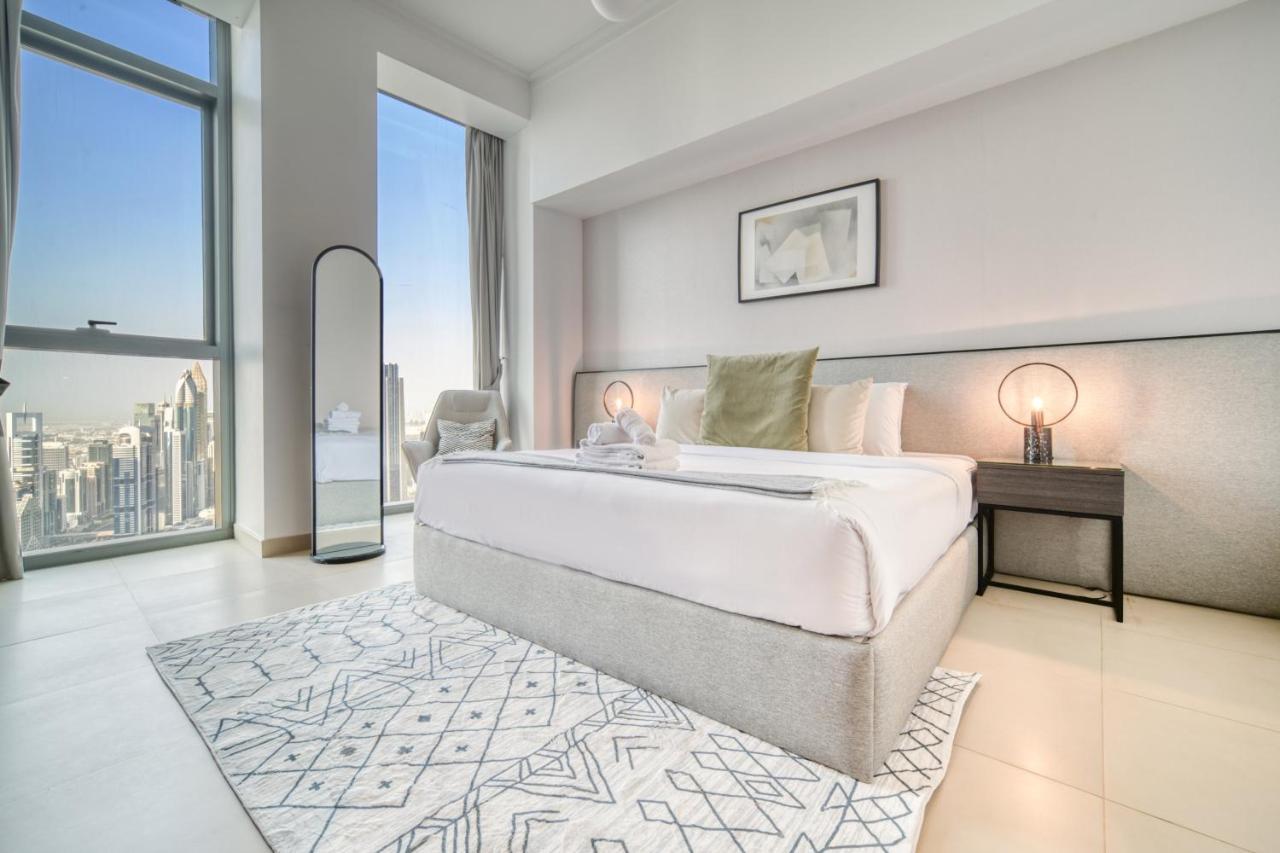 Burj Vista, Downtown Dubai - Burj Khalifa View - Mint Stay المظهر الخارجي الصورة