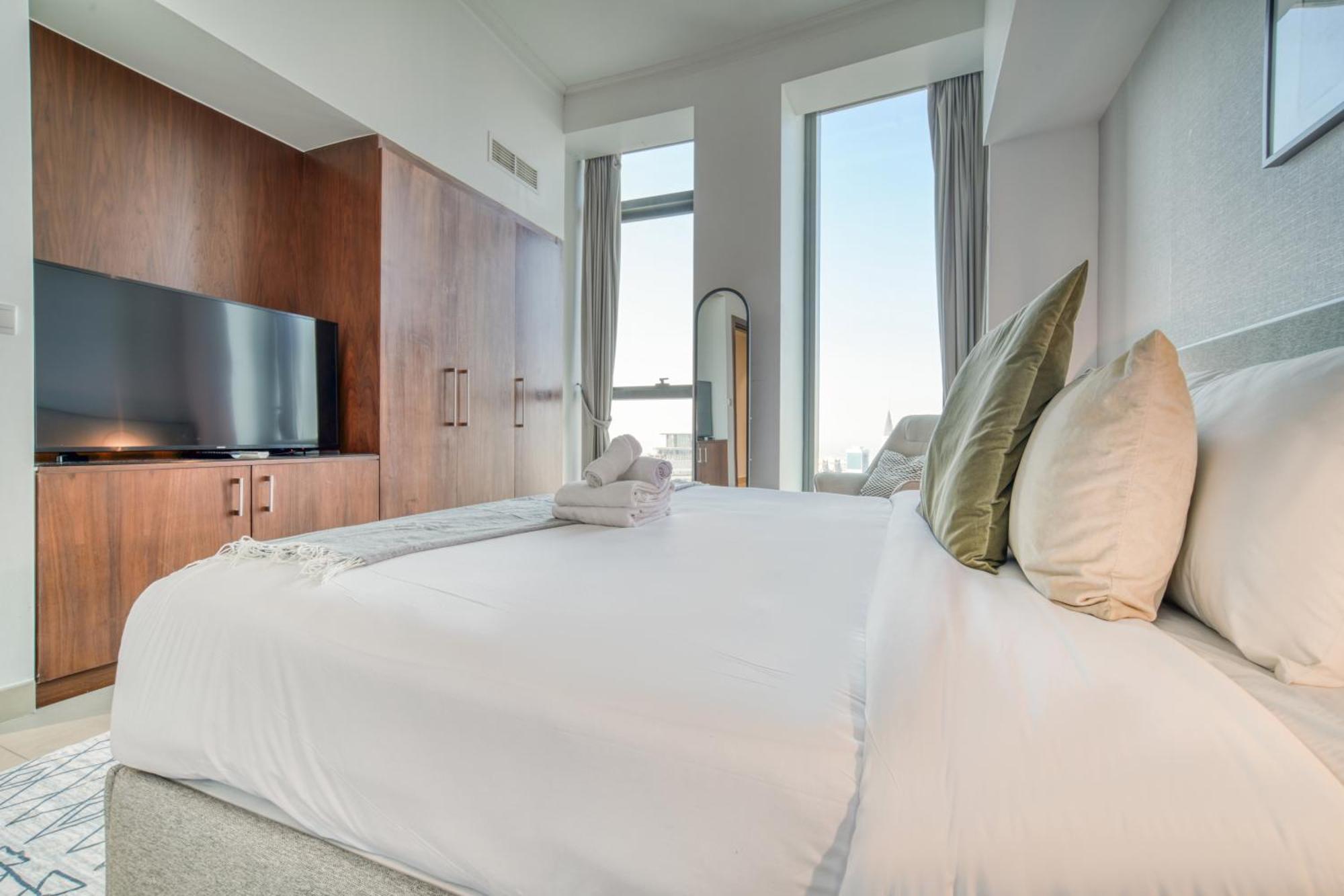 Burj Vista, Downtown Dubai - Burj Khalifa View - Mint Stay المظهر الخارجي الصورة